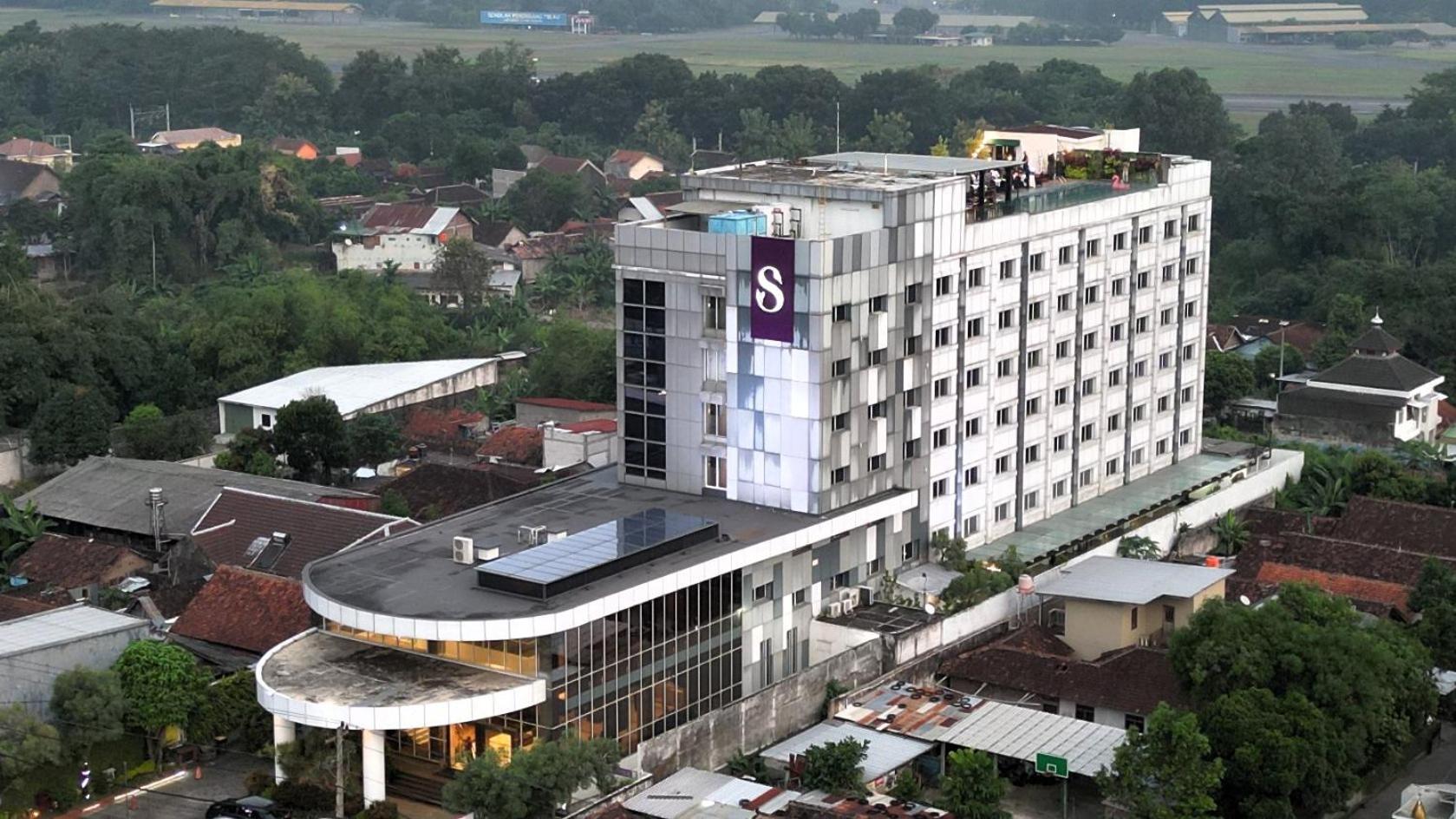 Satoria Hotel Yogyakarta Maguwo Esterno foto